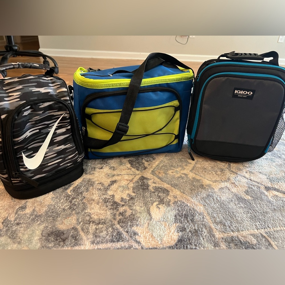 Lunch boxes